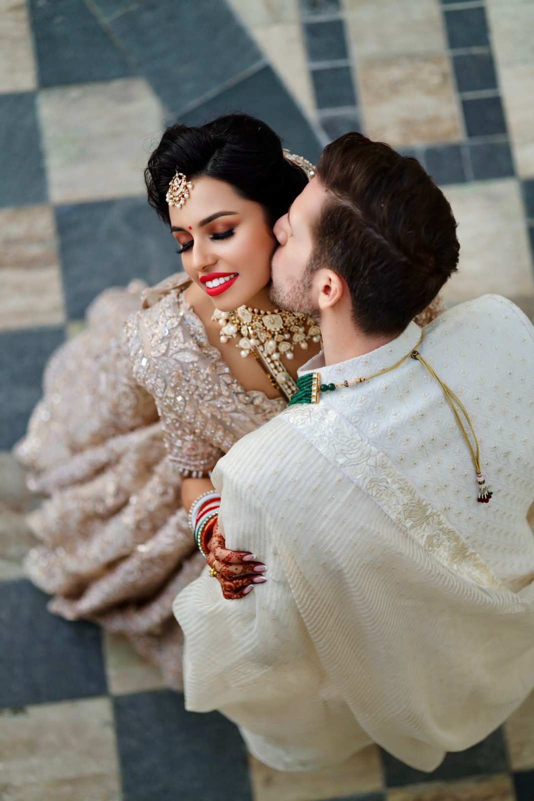 Couple filmed at a celebration by Dubai Fotographer