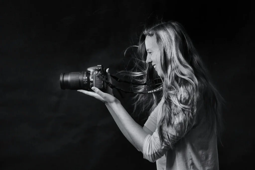 Female Photographer in UAE