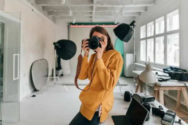 Female Photographer in UAE